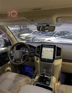 تويوتا لاندكروزر